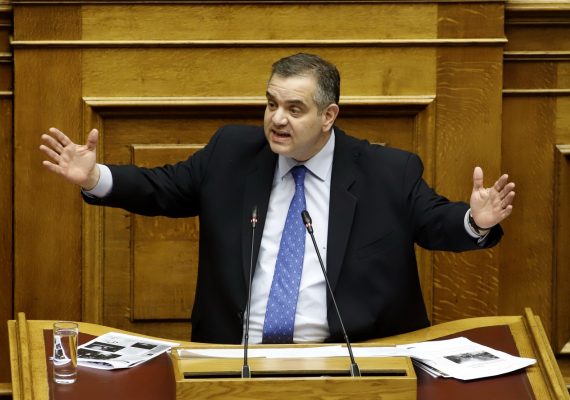 Αποδοχή πρότασης Σπανάκη για πτυχιούχους Πολυτεχνικών Σχολών – Αναφορά σε Οικονομολόγους