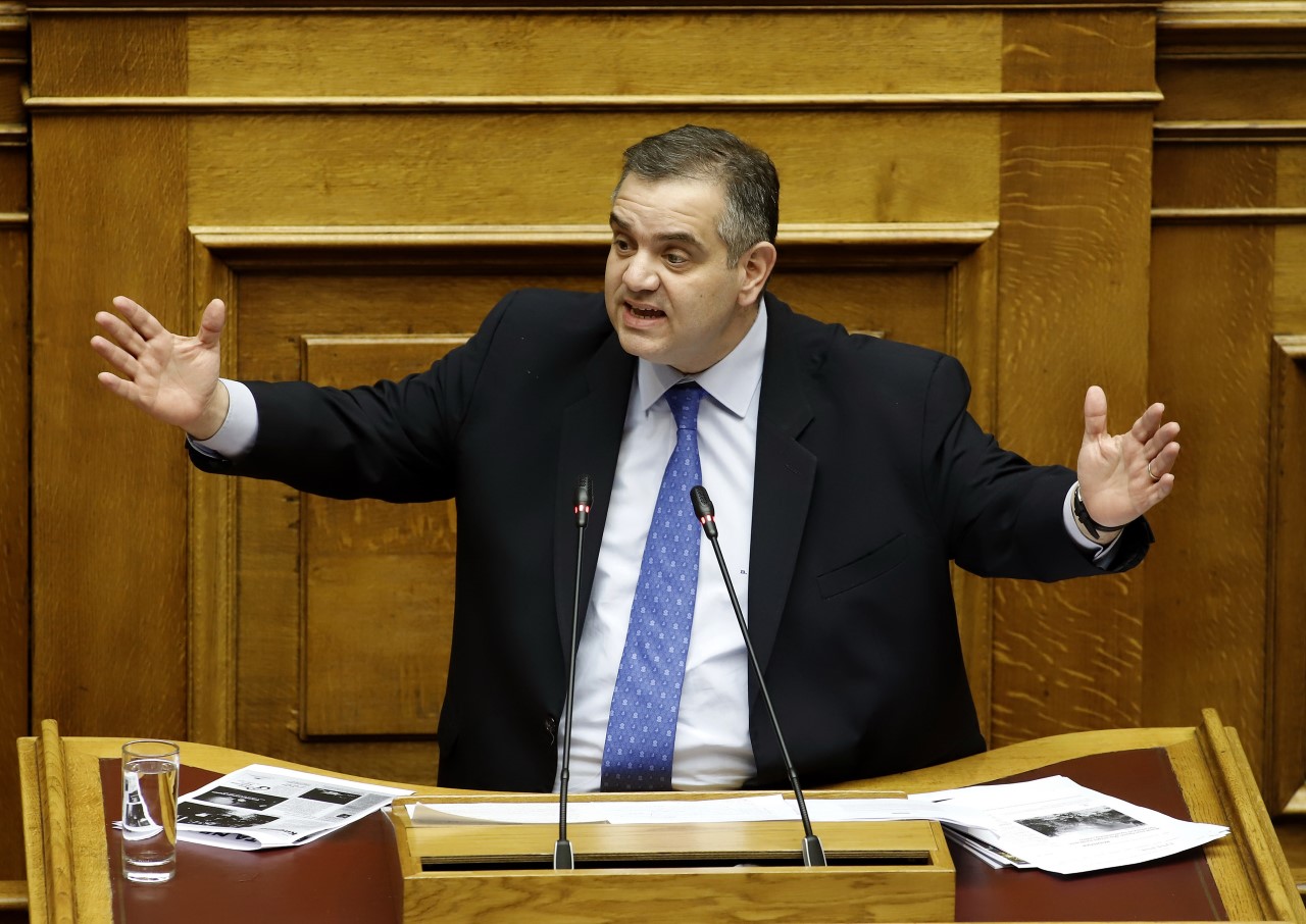 Αποδοχή πρότασης Σπανάκη για πτυχιούχους Πολυτεχνικών Σχολών – Αναφορά σε Οικονομολόγους