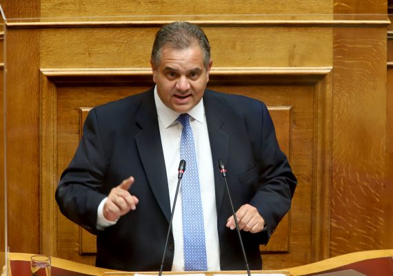 Τη δυνατότητα να συνεχίσουν να προσφέρουν τις υπηρεσίες τους στην ΕΛ.ΑΣ όσοι αξιωματικοί το επιθυμούν και μετά το 60ο έτος της ηλικίας τους, ζητάει ο Βασίλης Σπανάκης