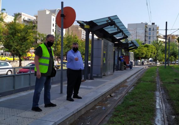 Παρών στα δοκιμαστικά δρομολόγια του Τραμ προς Σύνταγμα ο Βουλευτής Βασίλης Σπανάκης