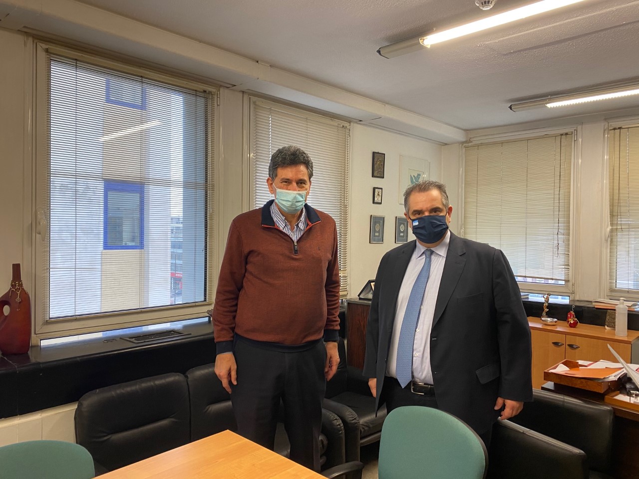 Επίσκεψη Σπανάκη στην Πρωτοβάθμια και Δευτεροβάθμια Εκπαίδευση Νοτίου Τομέα (Δ’ Αθήνας)