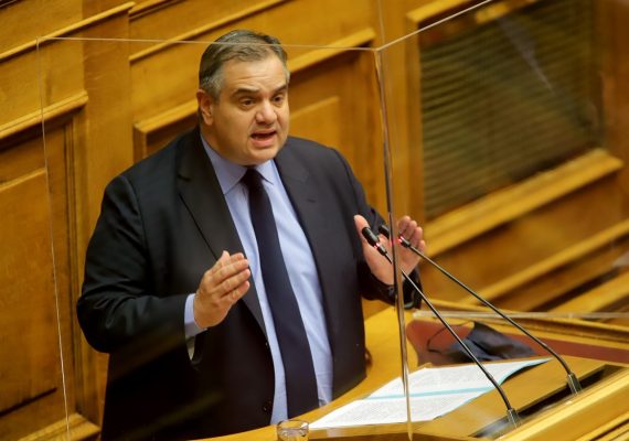 Να ανοίξει άμεσα η πλατφόρμα στις Δ.Ο.Υ για τη ρύθμιση βεβαιωμένων οφειλών που προέρχονται από επιχειρηματικά δάνεια και δάνεια φυσικών προσώπων με εγγύηση του Ελληνικού Δημοσίου και έχουν καταστεί ληξιπρόθεσμα έως τις 7.10.2019, ζητάει ο Β. Σπανάκης