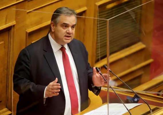 Β. Σπανάκης στο Indicator.gr: Τα μέτρα στήριξης θα συνεχιστούν και μετά το άνοιγμα της αγοράς