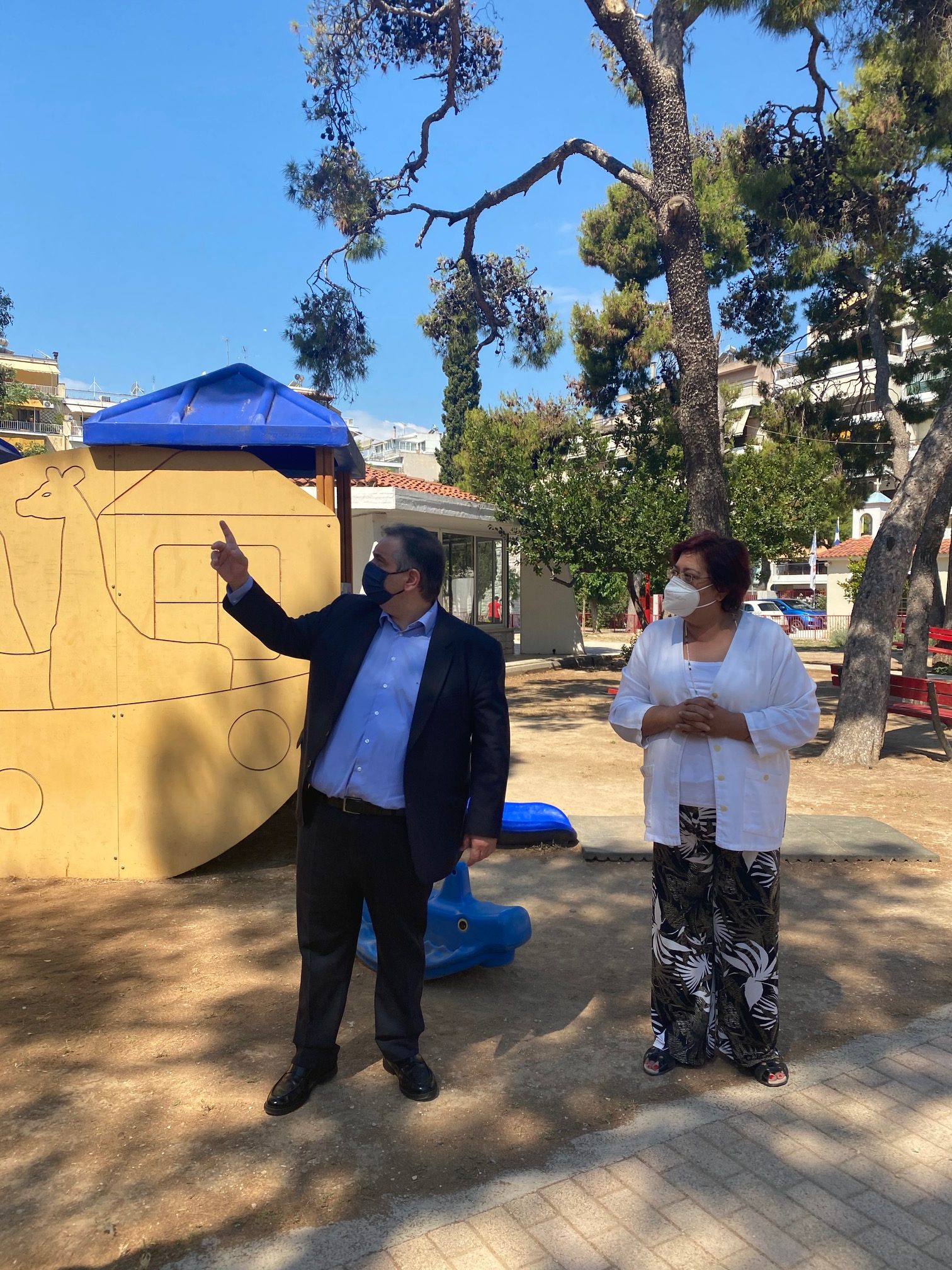 Τη θέσπιση γενναίων φορολογικών κινήτρων για την ενίσχυση των Ιδρυμάτων απροστάτευτων παιδιών σε δωρητές φυσικά και νομικά πρόσωπα, ζητά ο Βουλευτής Β. Σπανάκης